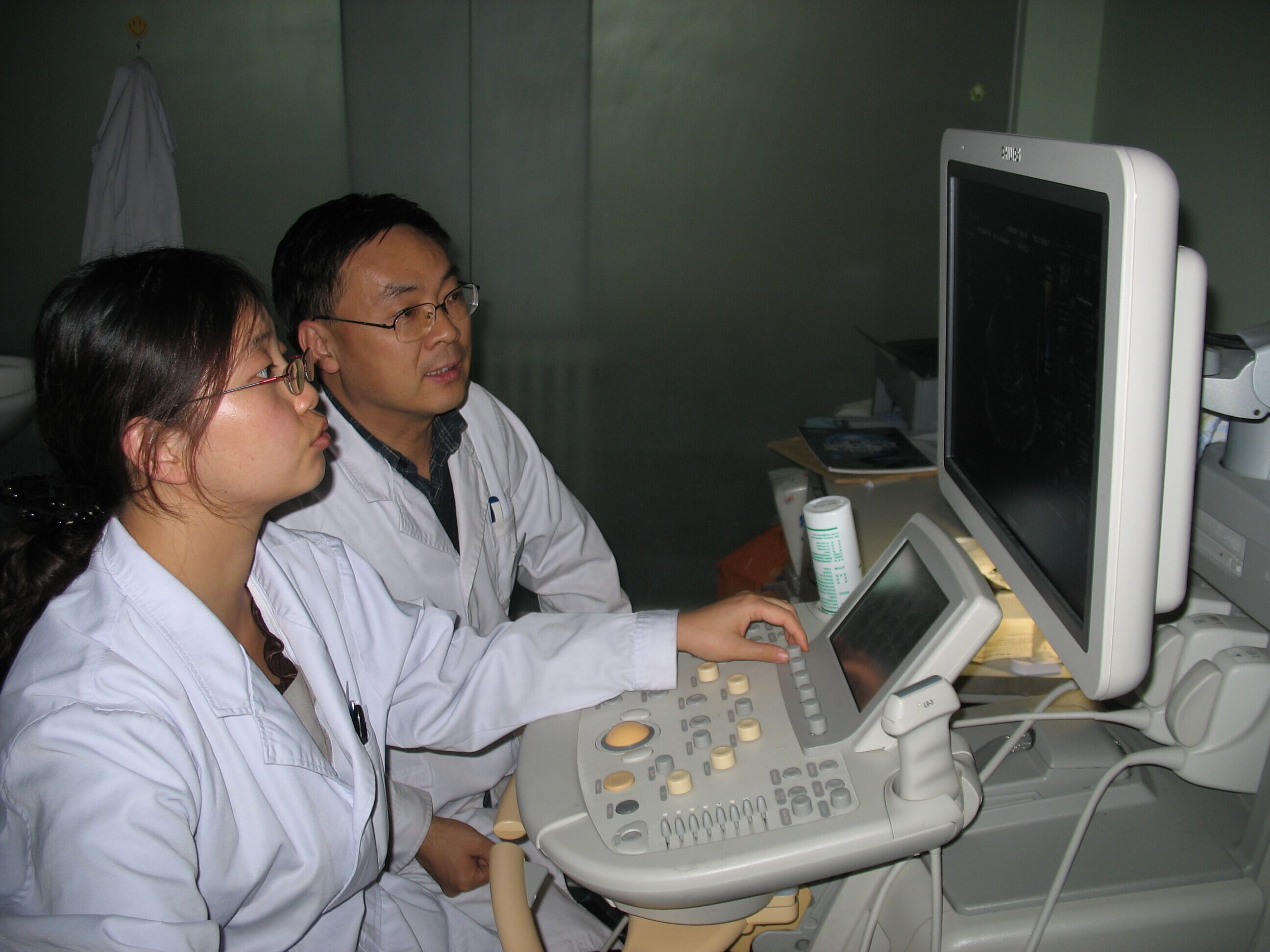 超声1.jpg 超声1.jpg