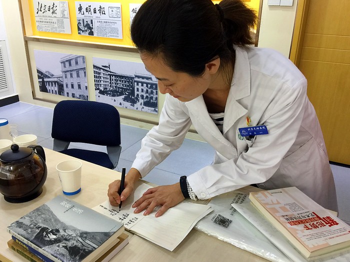 1890494649_1.jpg 1890494649_1.jpg